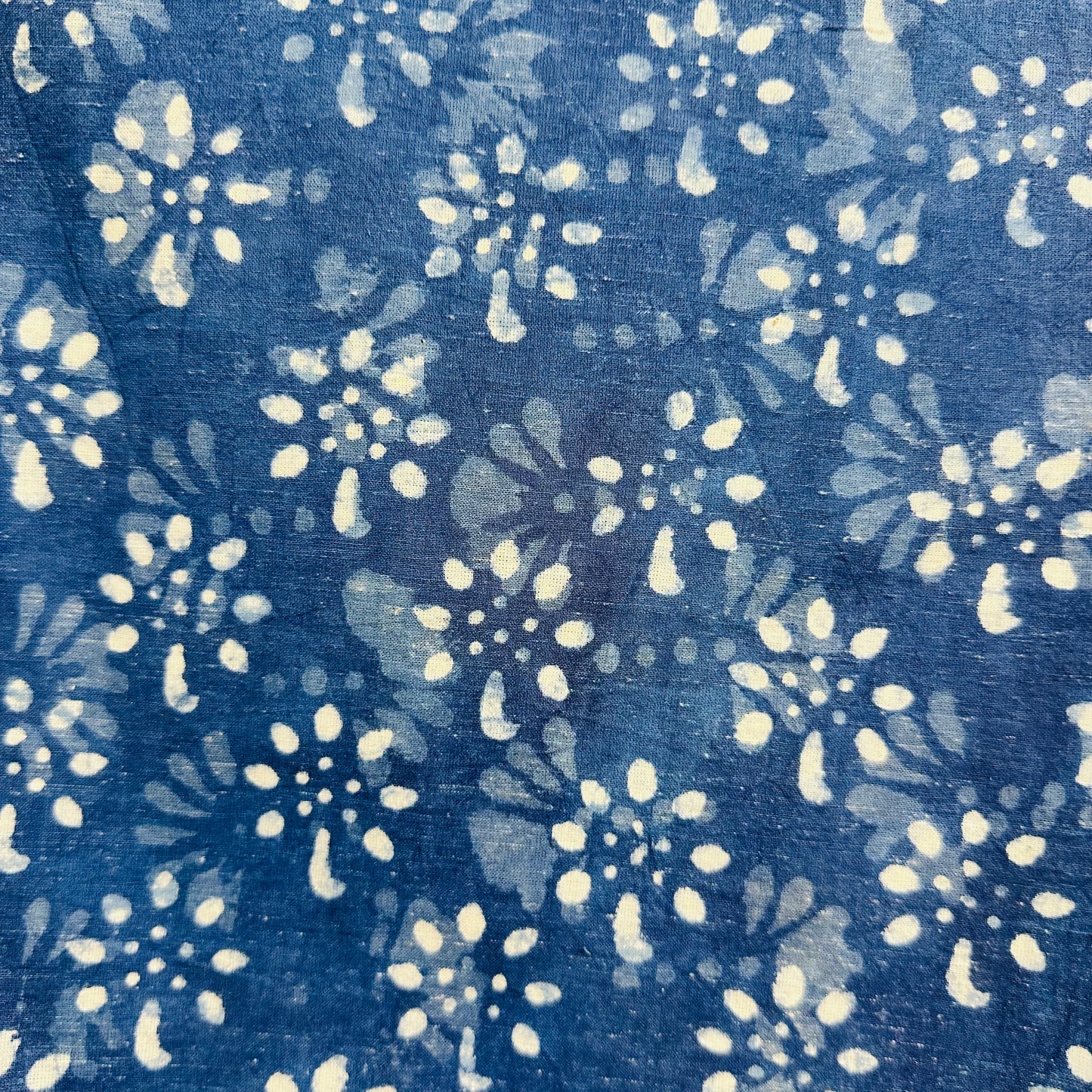 Blue floral patterned Cotton scarf with white flowers
