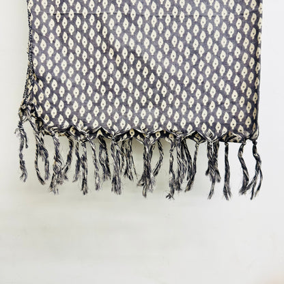Black and white patterned Cotton scarf