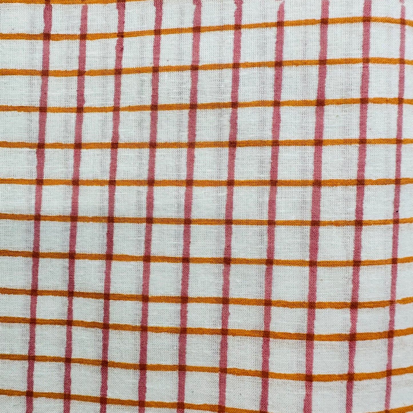 Red Checkered Cotton scarf with tassels