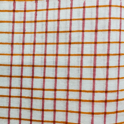 Red Checkered Cotton scarf with tassels