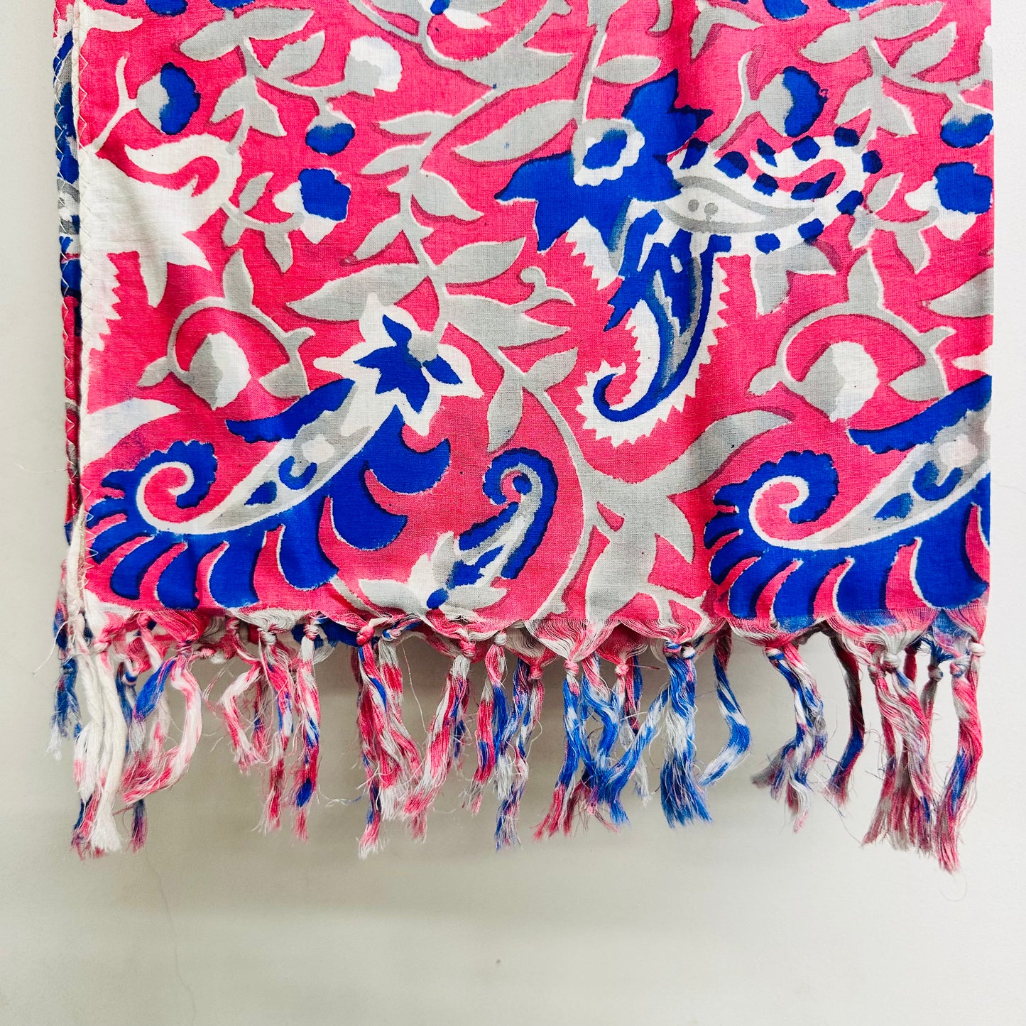 Colorful Cotton scarf with a pattern