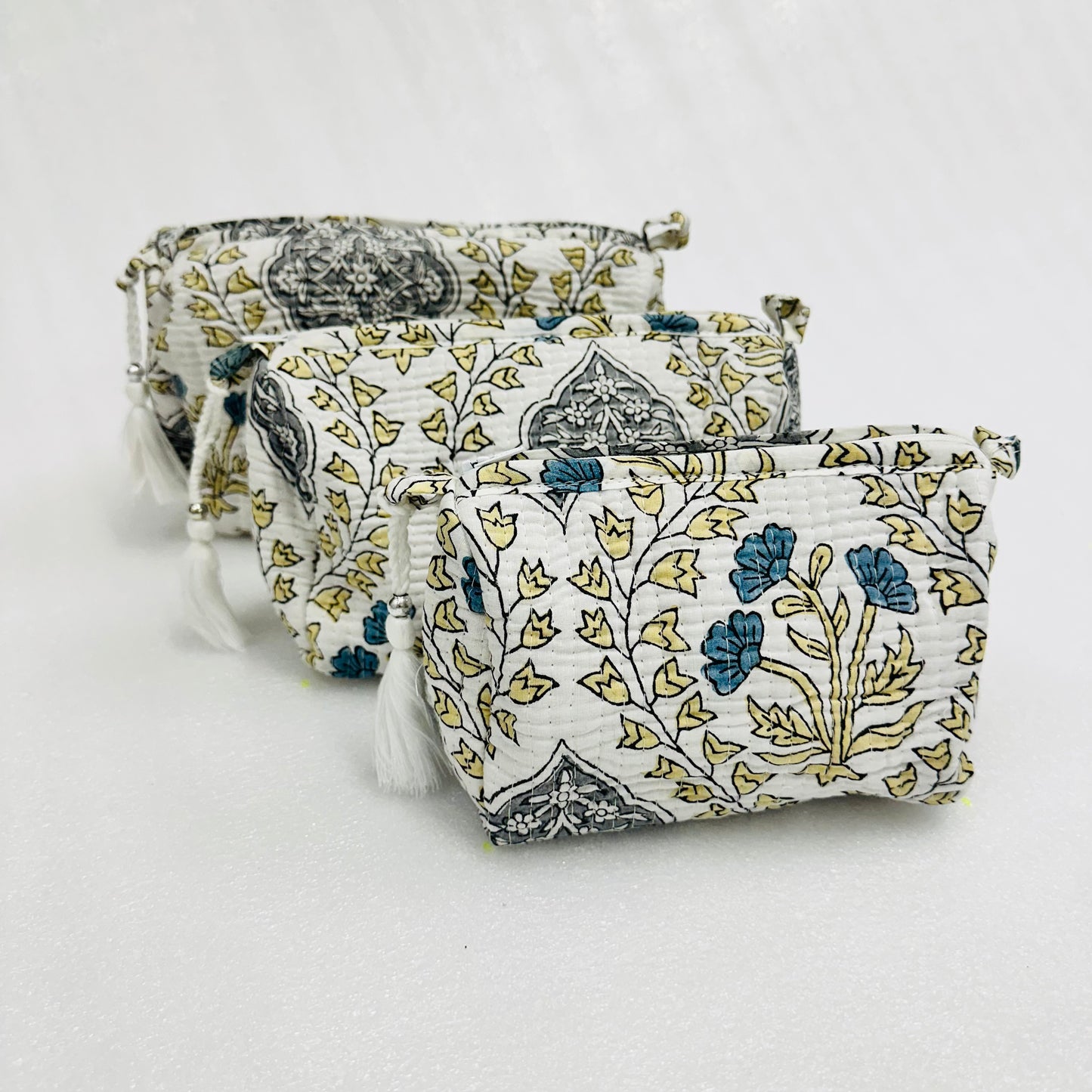 Floral printed white yellow travel organizer pouch, Cosmetic Bags, Toiletry Kit