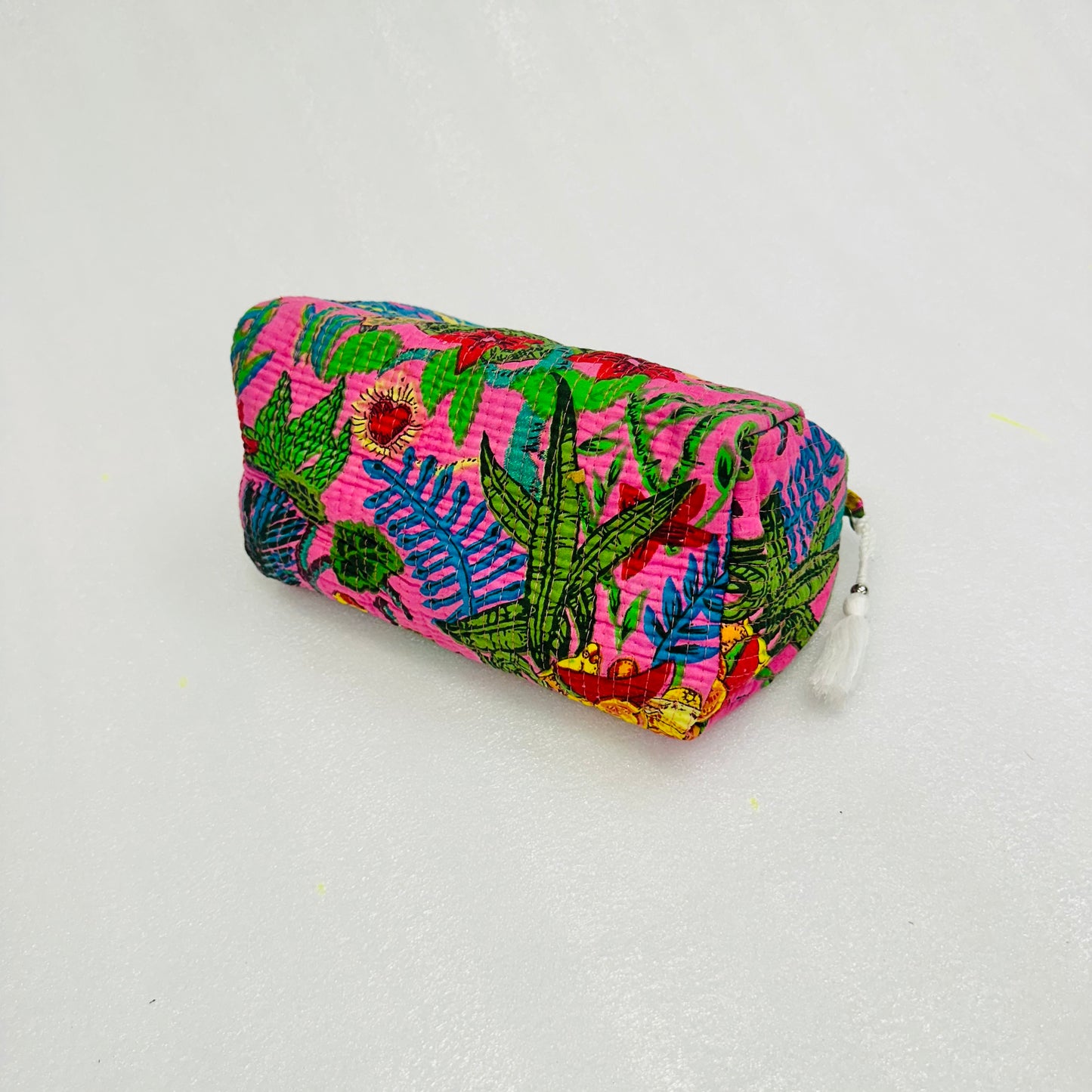 Colorful floral-patterned Travel Organizer Pouch, Cosmetic Bags, Toiletry Kit