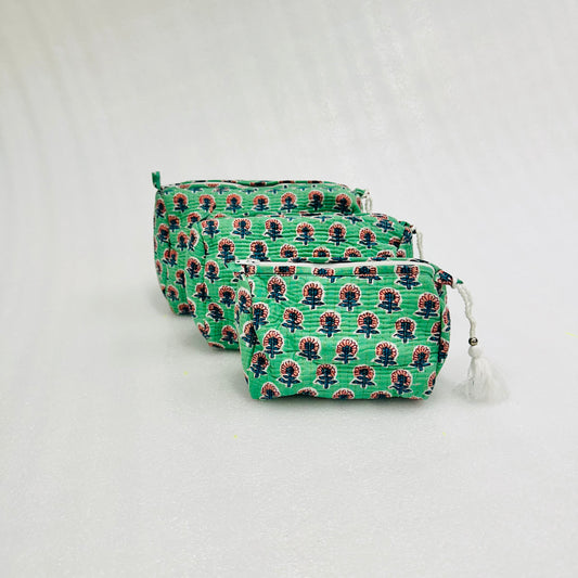 Green patterned red Floral print Travel Organizer Pouch, Cosmetic Bags, Toiletry Kit