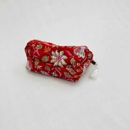 Red big Floral Pattern Travel Organizer Pouch, Cosmetic Bags, Toiletry Kit