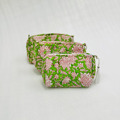 Green Floral Print Travel Organizer Pouch, Cosmetic Bags, Toiletry Kit