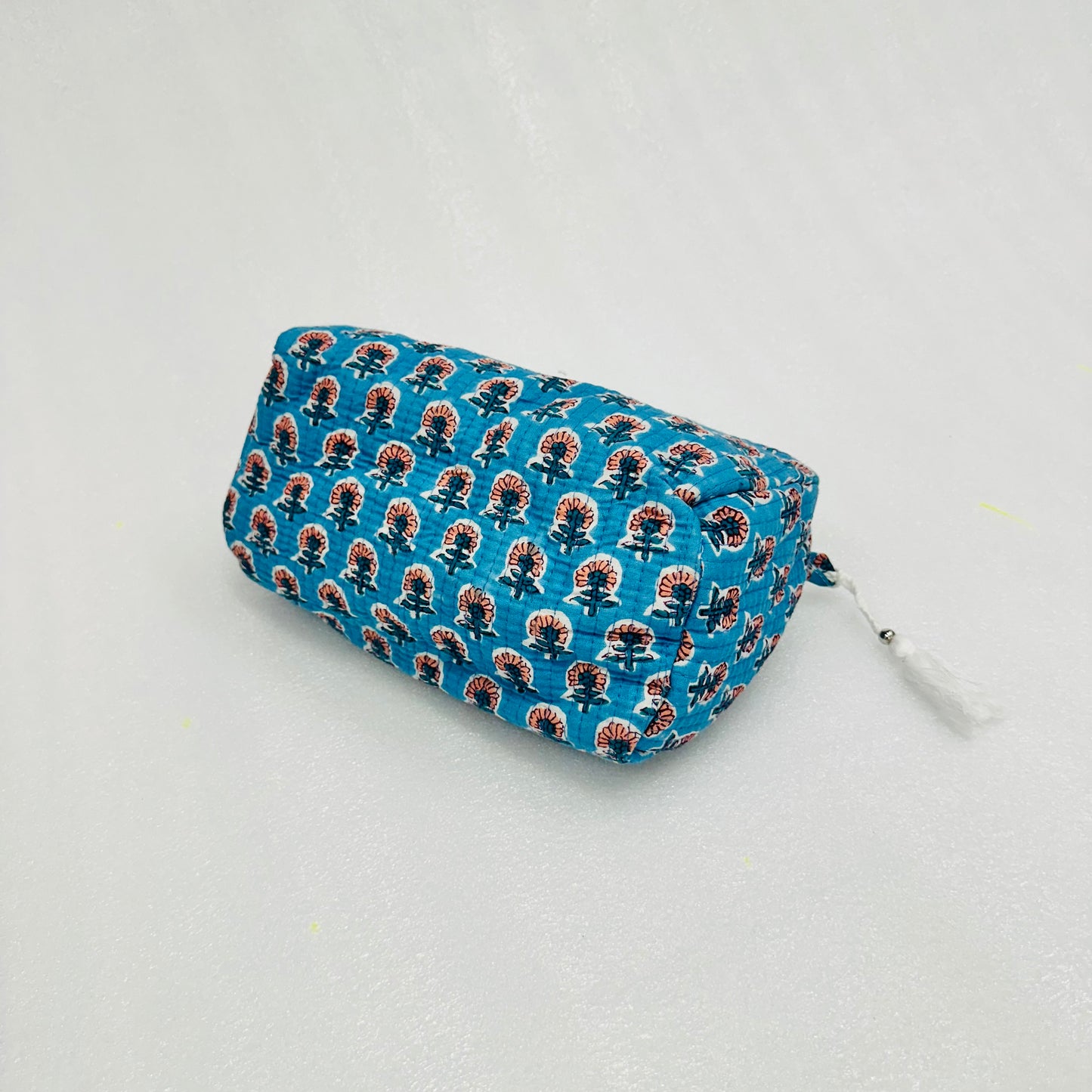 Blue Floral patterned Travel Organizer Pouch, Cosmetic Bags, Toiletry Kit